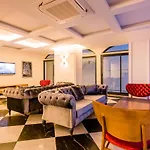 Fly Hotell 3*