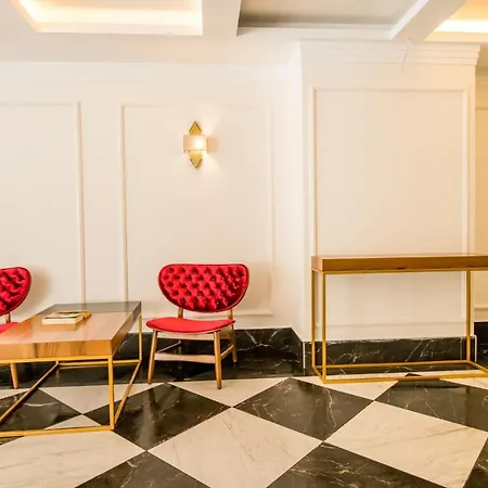 Hotell Fly Kaş