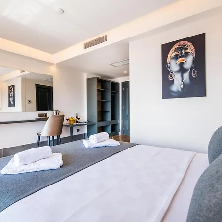 Hotell Fly 3*