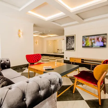 Fly فندق 3*